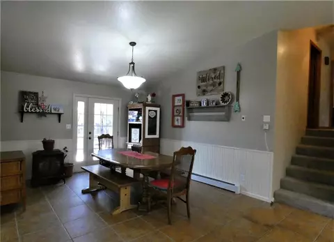 1421 La Mesa Cir, Rangely, CO 81648 photo 3