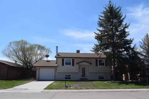 227 E Raven Ave, Rangely, CO 81648 photo 1