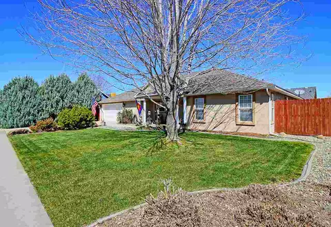 111 Almond Cir, Fruita, CO 81521 photo 3