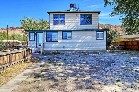 237 W 1st St, Palisade, CO 81526 photo 4