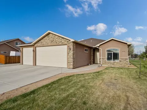 402 Brandon Dr, Fruita, CO 81521 photo 2