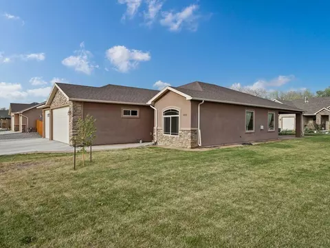 402 Brandon Dr, Fruita, CO 81521 photo 1