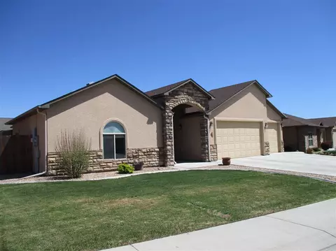 1058 Wingate Dr, Fruita, CO 81521 photo 2
