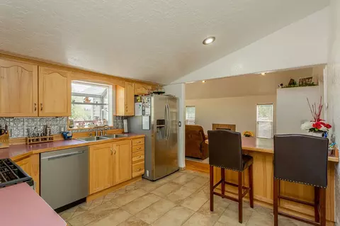 439 School St, Rangely, CO 81648 photo 6