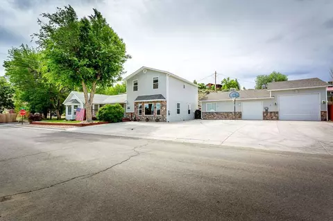 439 School St, Rangely, CO 81648 photo 1