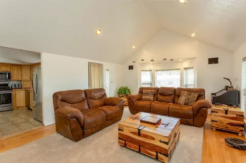 439 School St, Rangely, CO 81648 photo 8