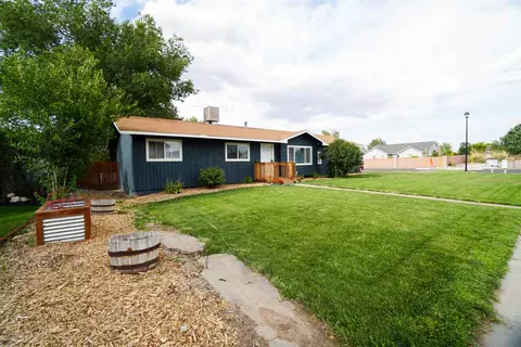 1071 E Pabor Ave, Fruita, CO 81521 photo 2