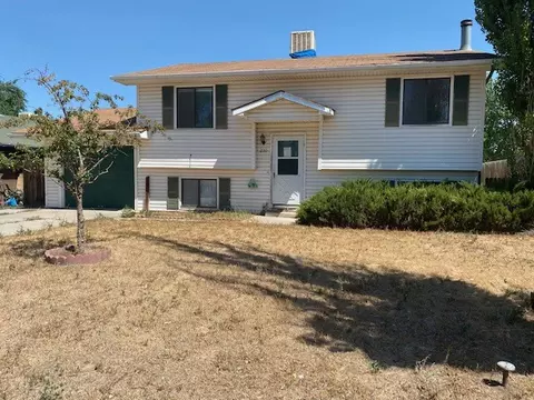 230 E Rangely Ave, Rangely, CO 81648 photo 1
