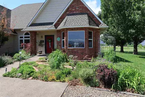 1911 Justman St, Fruita, CO 81521 photo 2