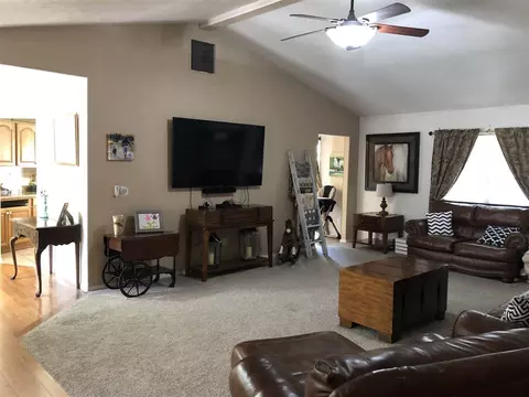 210 SE Cherry Ct, Cedaredge, CO 81413 photo 17