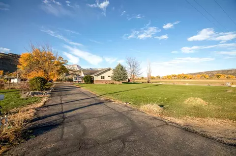 4556 W Rd, De Beque, CO 81630 photo 26