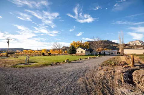 4556 W Rd, De Beque, CO 81630 photo 21