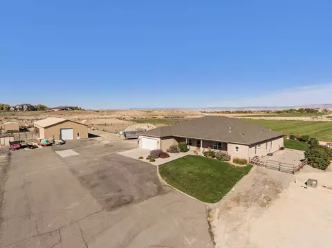 1421 19 Rd, Fruita, CO 81521 photo 2