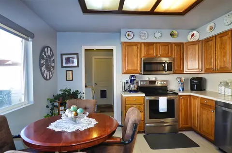 401 E 13th St, Delta, CO 81416 photo 8