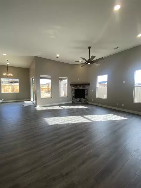 1629 Derby Ct, Fruita, CO 81521 photo 2