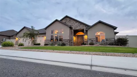 986 Adobe View Way, Fruita, CO 81521 photo 2