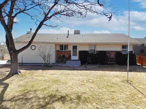 214 W Roberson Dr, Fruita, CO 81521 photo 1