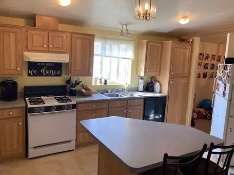 1300 Aquarius Ave, Fruita, CO 81521 photo 4