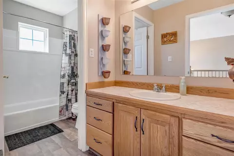 606 S Stanolind Ave, Rangely, CO 81648 photo 23