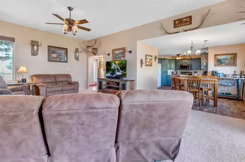 606 S Stanolind Ave, Rangely, CO 81648 photo 9
