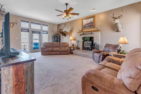 606 S Stanolind Ave, Rangely, CO 81648 photo 7