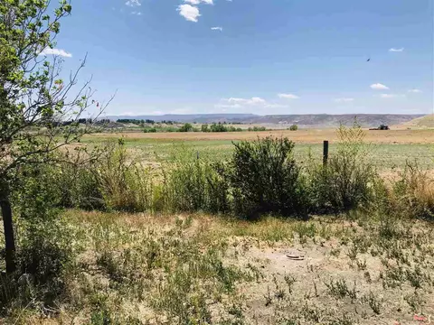 935 R Rd, Mack, CO 81525 photo 2