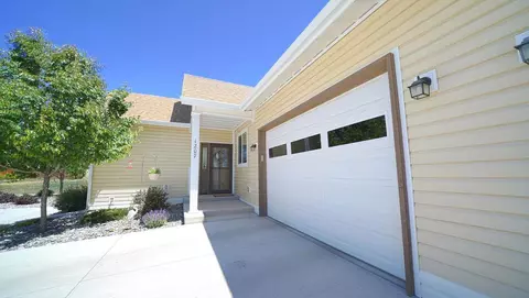 1207 Periwinkle Ln, Fruita, CO 81521 photo 2