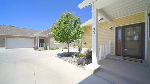 1207 Periwinkle Ln, Fruita, CO 81521 photo 3