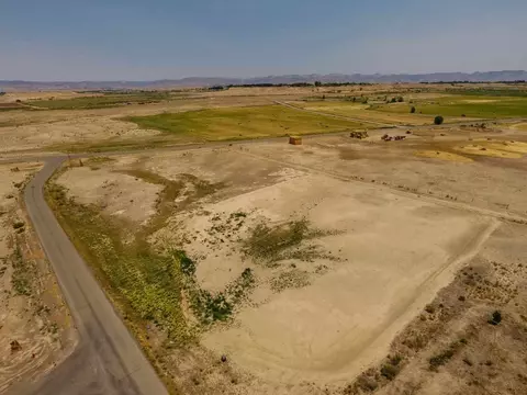 861 Slickrock Dr, Mack, CO 81525 photo 3