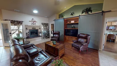 901 Dee Ann St, Fruita, CO 81521 photo 2