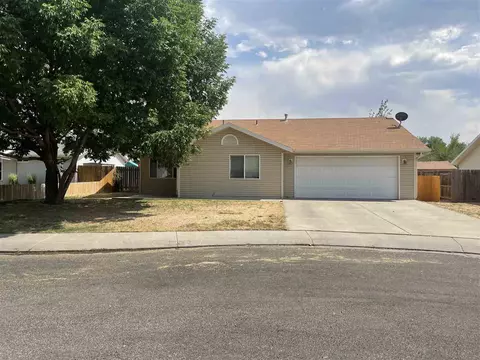 1104 Powell St, Fruita, CO 81521 photo 1