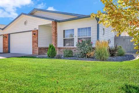450 Phyllis Dr, Fruita, CO 81521 photo 2
