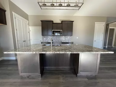 1678 Derby Ct, Fruita, CO 81521 photo 2