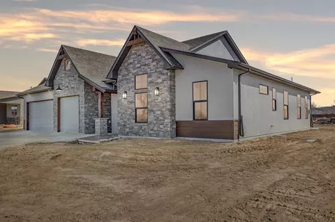 948 Red Globe Dr, Fruita, CO 81521 photo 2