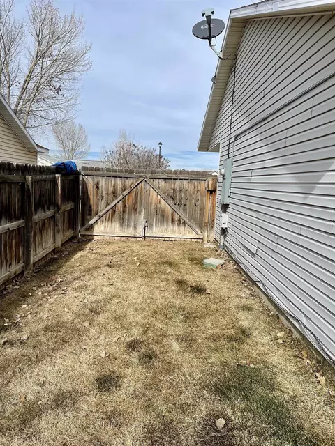 1446 Powell St, Fruita, CO 81521 photo 9