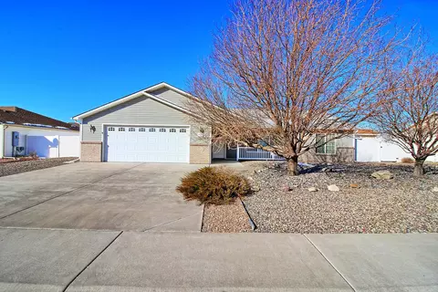 657 Stone Mountain Dr, Fruita, CO 81521 photo 2