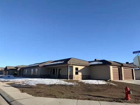 1360 Lakeview Pl, Fruita, CO 81521 photo 1