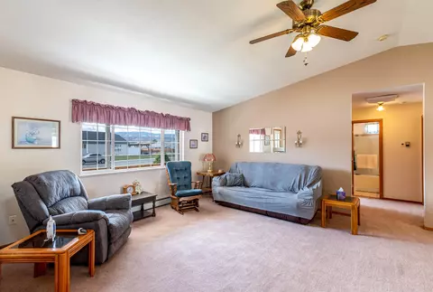 293 W Meadow Ave, Fruita, CO 81521 photo 4