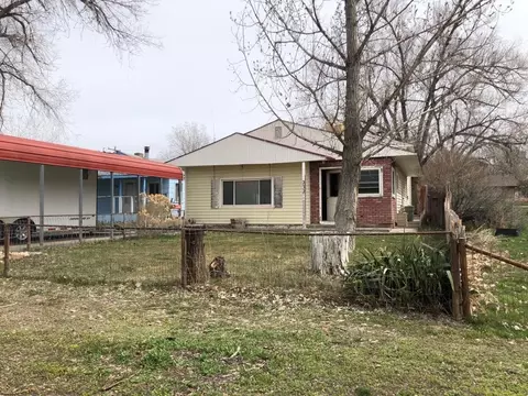 232 S Sunset Ave, Rangely, CO 81648 photo 2
