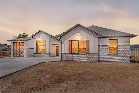 889 Red Globe Dr, Fruita, CO 81521 photo 2