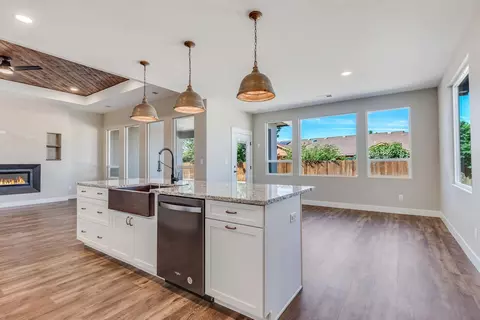 889 Red Globe Dr, Fruita, CO 81521 photo 9