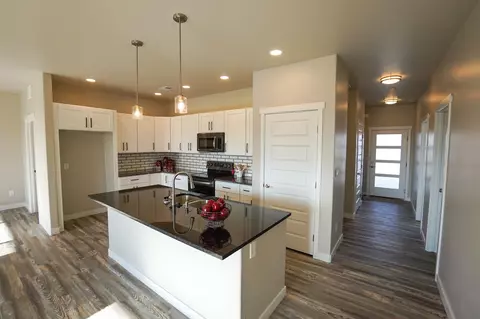 590 Gewont Ln, Fruita, CO 81521 photo 2