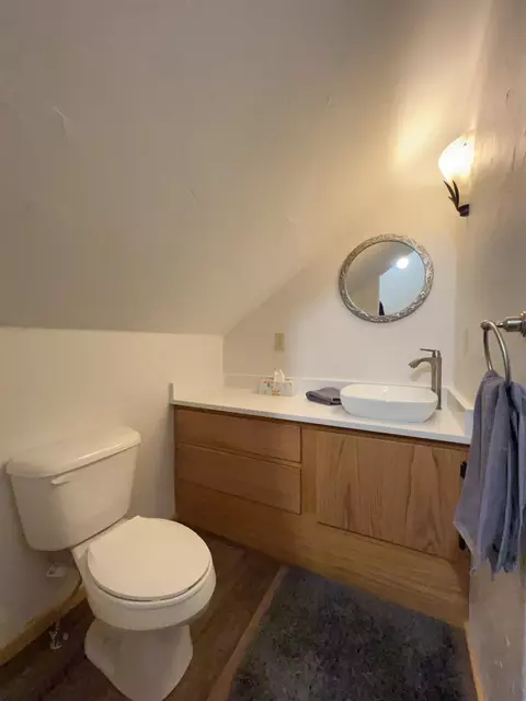Bath - 51657 Ke Rd, Mesa, CO 81643 photo 2 of 2