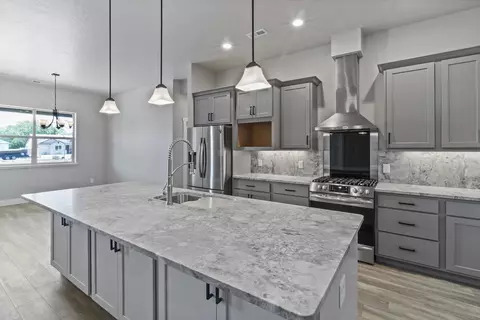 933 Red Globe Dr, Fruita, CO 81521 photo 9
