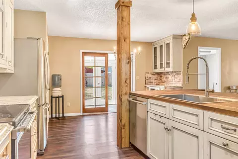 207 E Raven Ave, Rangely, CO 81648 photo 6