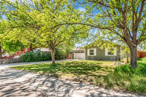 207 E Raven Ave, Rangely, CO 81648 photo 2