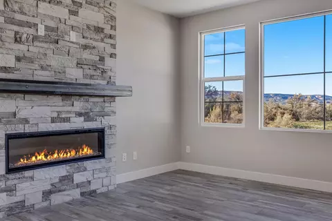 937 Cresthaven Dr, Fruita, CO 81521 photo 5