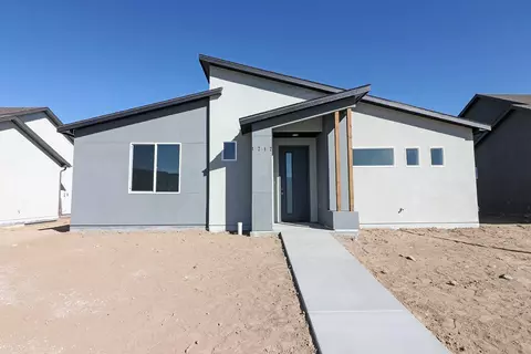 1717 Iron Dr, Fruita, CO 81521 photo 1