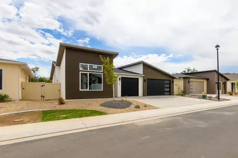 2737 Eclipse Ave, Grand Junction, CO 81503 photo 2
