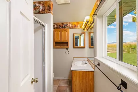 1875 8 Rd, Mack, CO 81525 photo 15